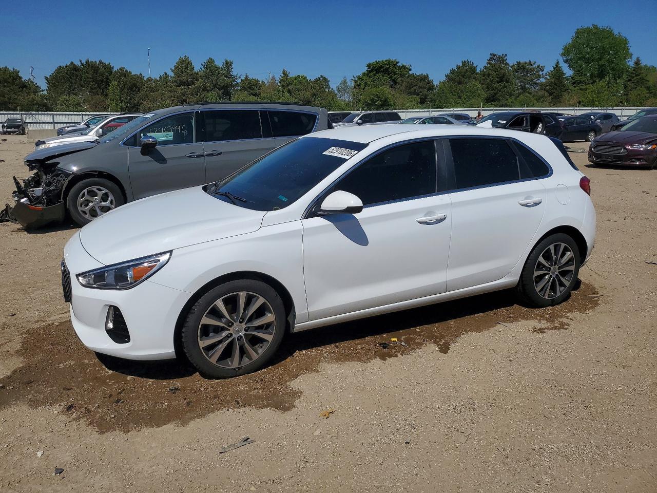 KMHH35LE0KU094970 · 2019 HYUNDAI ELANTRA GT
