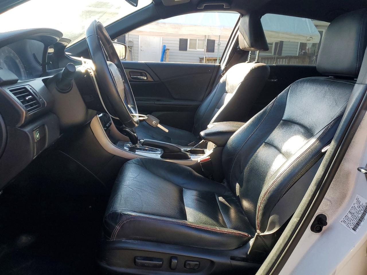 1HGCR2F16HA302995 · 2017 HONDA ACCORD · 7/12