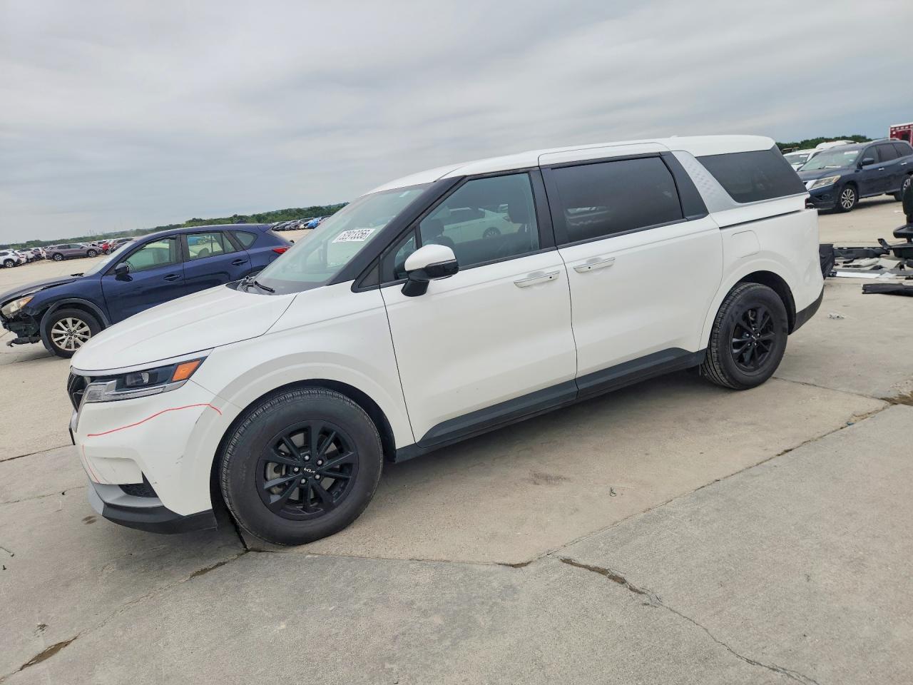 KNDNB4H3XN6137473 · 2022 KIA CARNIVAL