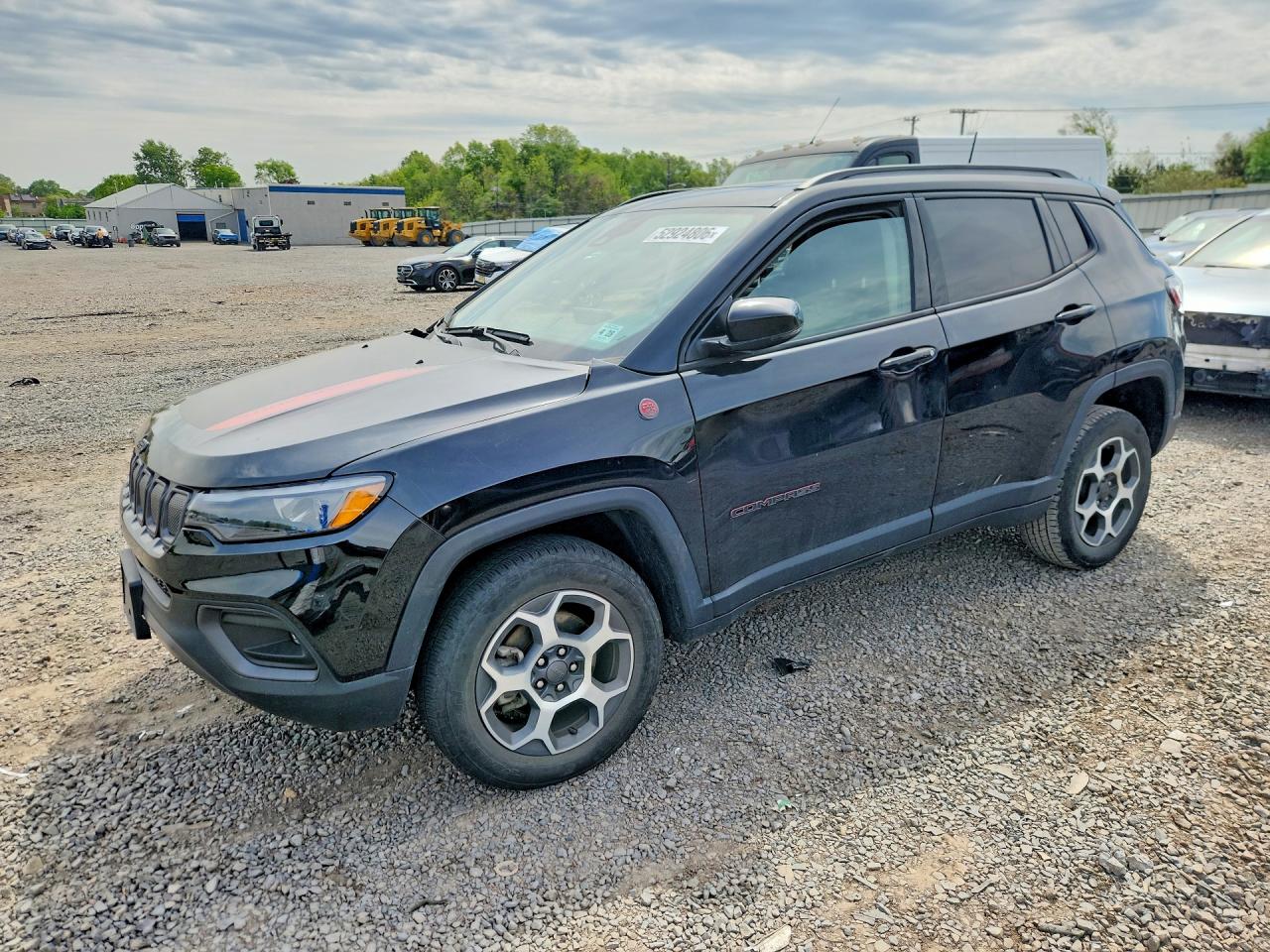 3C4NJDDB8NT226514 · 2022 JEEP COMPASS