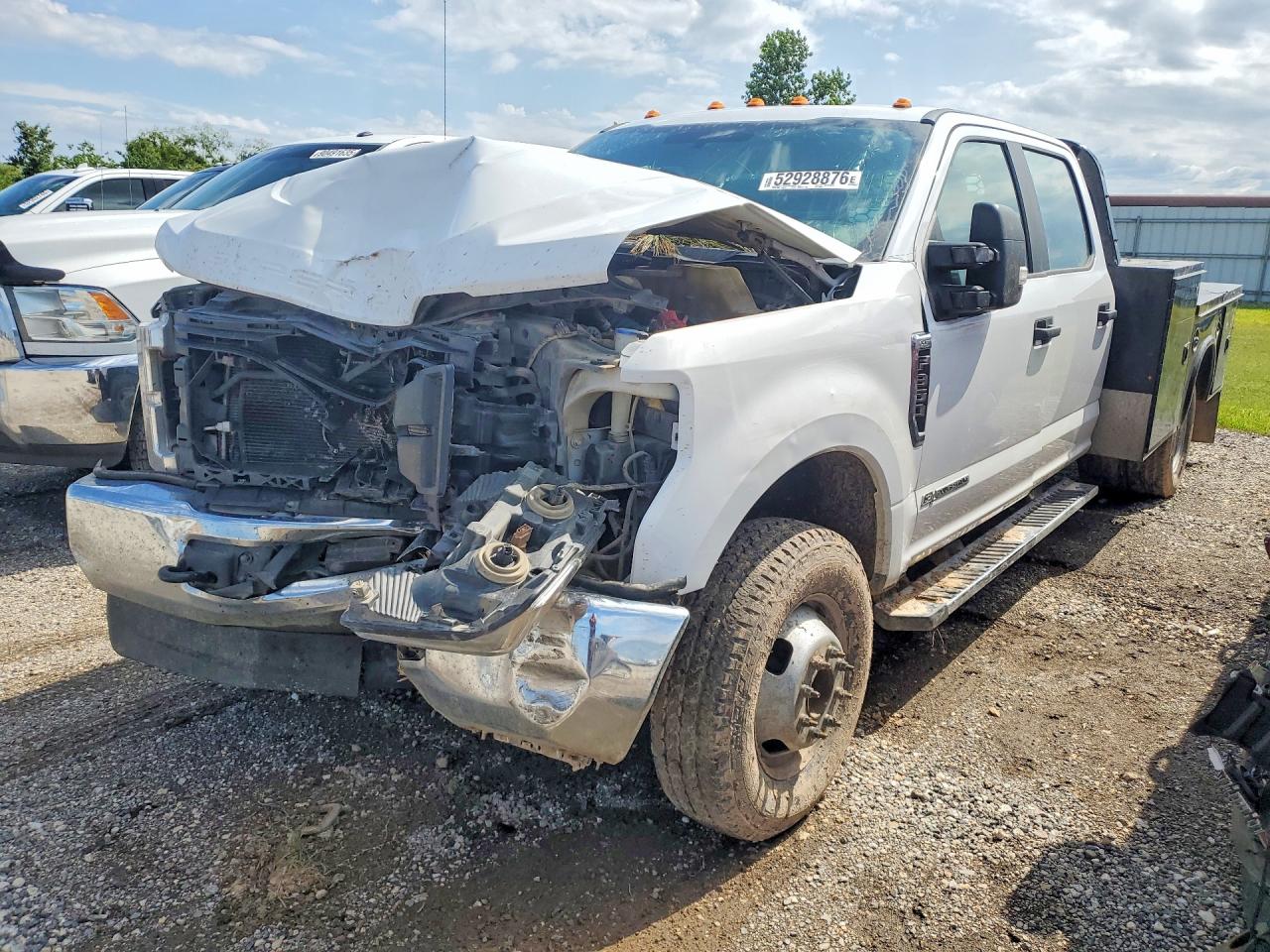 1FD8W3HT8KEE90092 · 2019 FORD F350