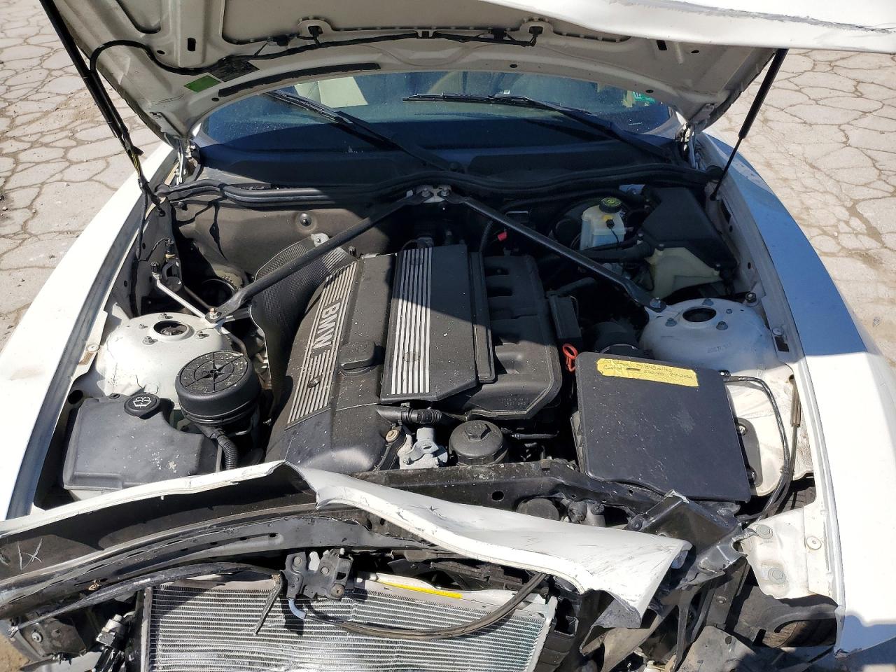 4USBT33473LS47884 · 2003 BMW Z4 · 11/12