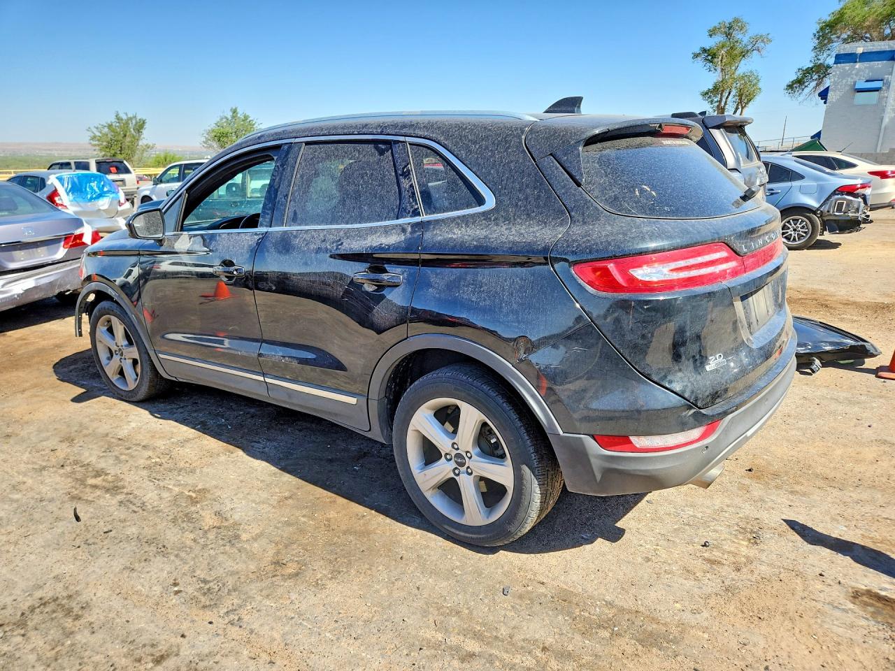 5LMCJ1A90FUJ33302 · 2015 LINCOLN MKC · 2/14