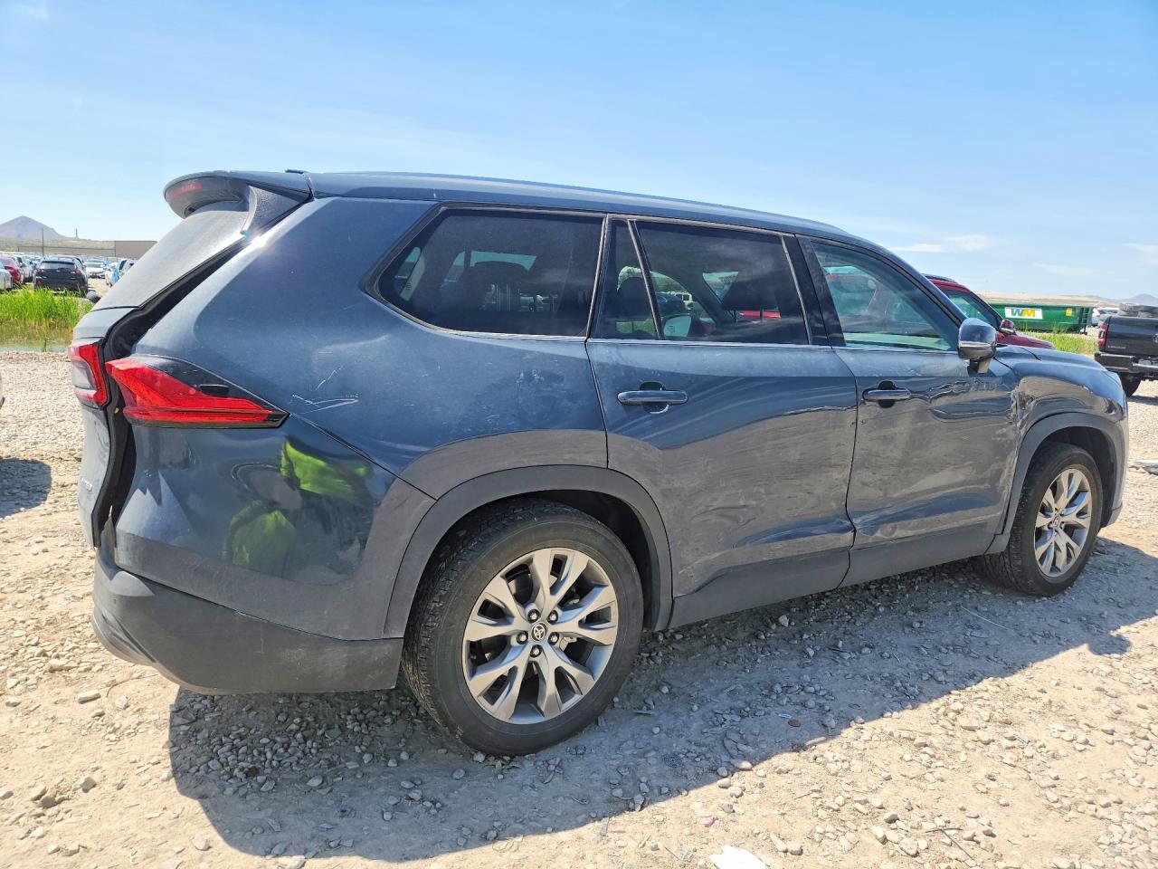 5TDAAAB58RS048775 · 2024 TOYOTA GRAND HIGHLANDER · 3/12