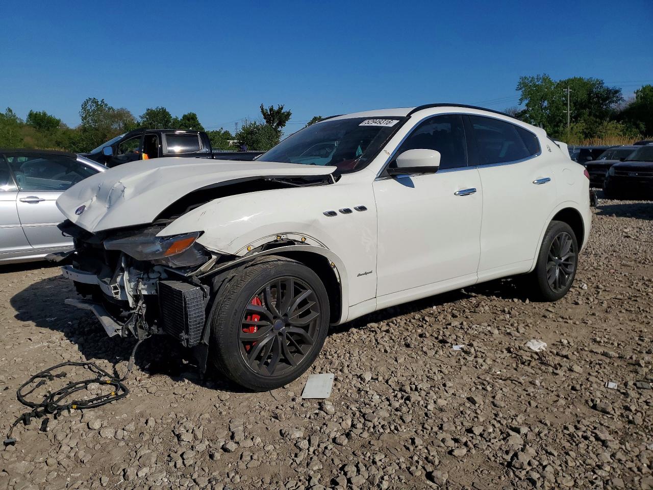 ZN661YUS8JX292005 · 2018 MASERATI LEVANTE