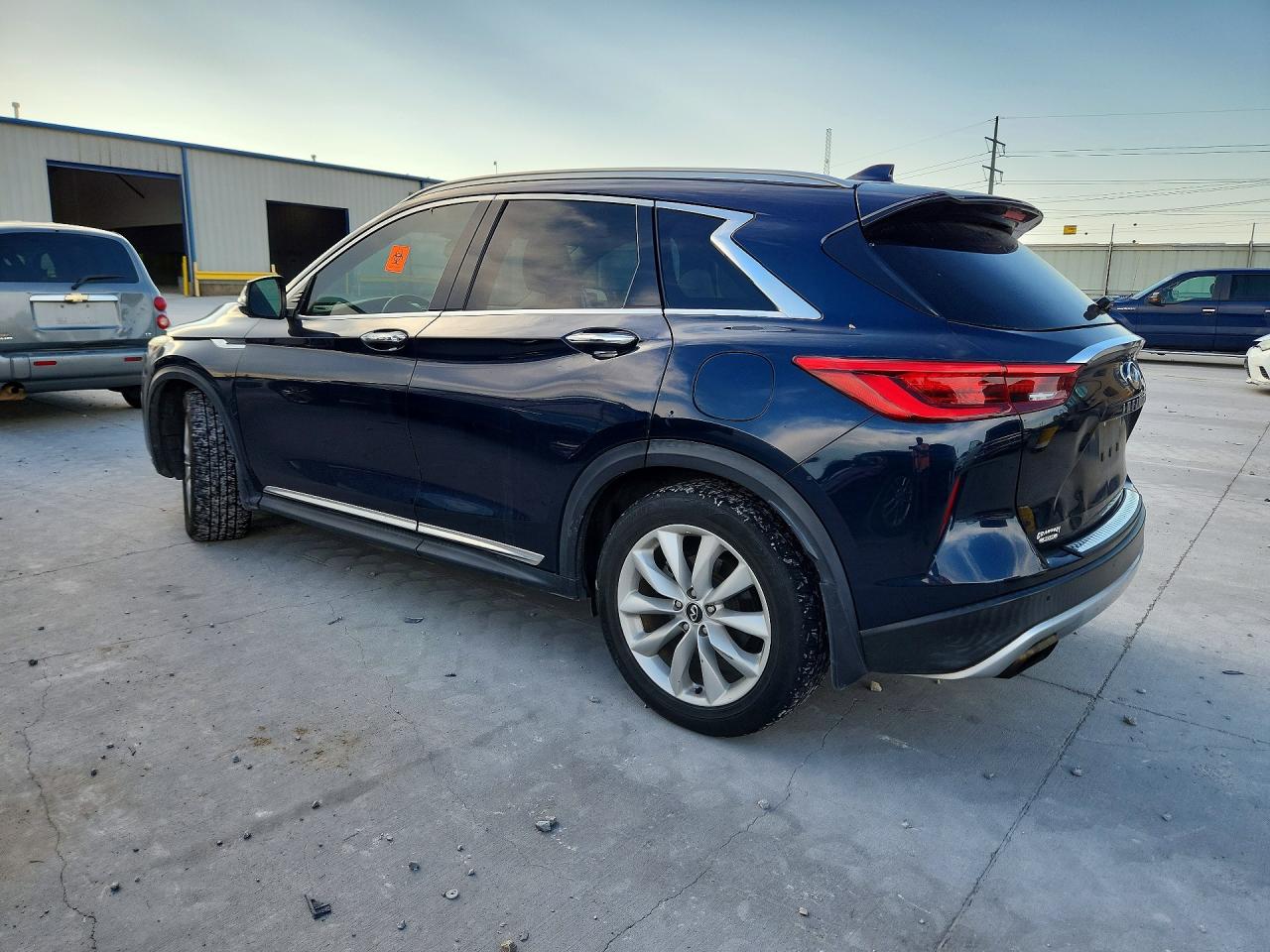 3PCAJ5M18KF108114 · 2019 INFINITI QX50 · 2/13