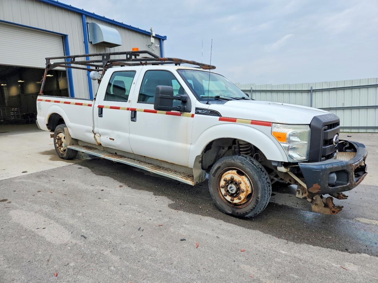 1FT7W3B62BEA80391 · 2011 FORD F350