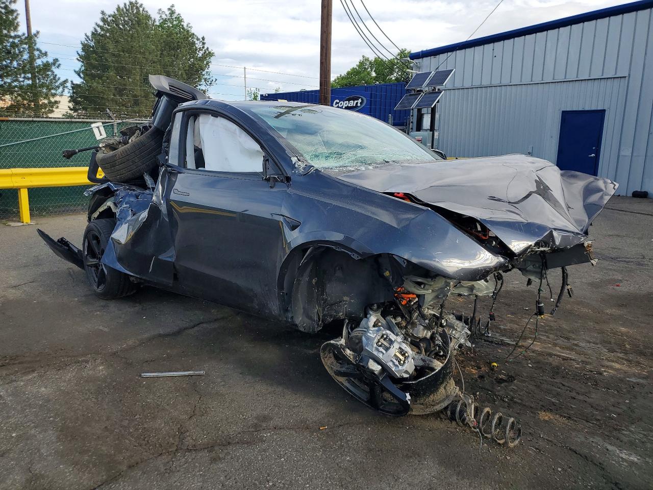 7SAYGDEE3TA623354 · 2026 TESLA MODEL Y · 4/12