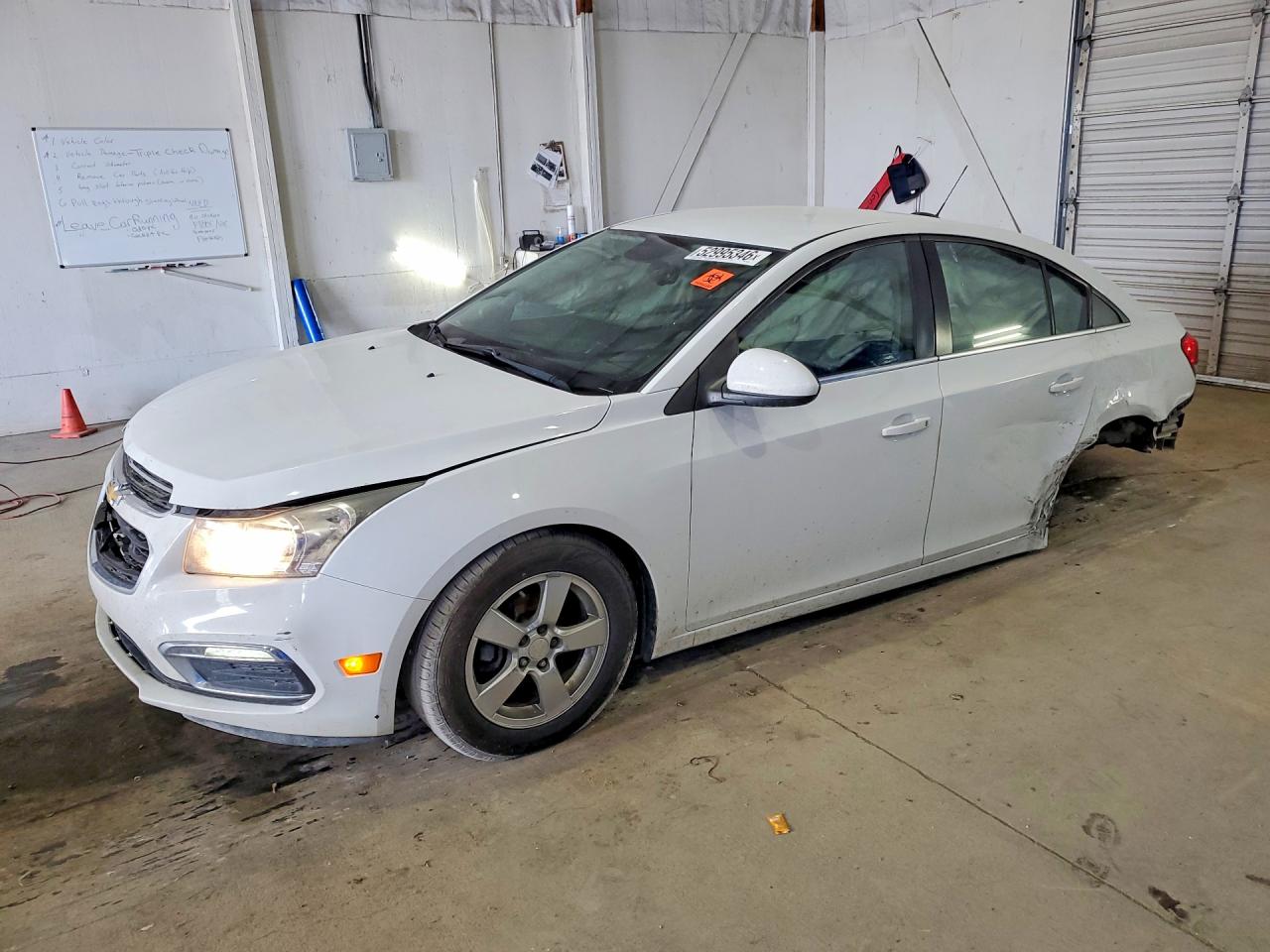 1G1PE5SB3G7227902 · 2016 CHEVROLET CRUZE LIMITED