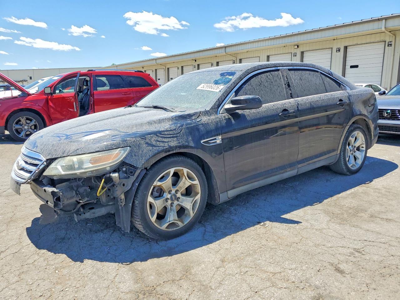 2011 FORD TAURUS