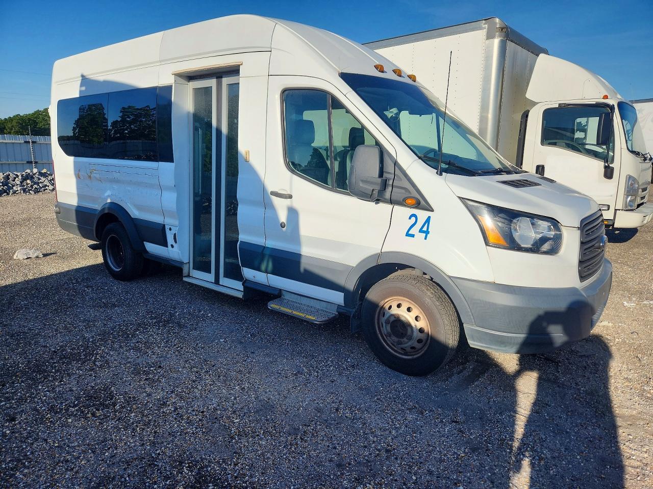 1FDVU4XG4HKB32274 · 2017 FORD TRANSIT · 4/13