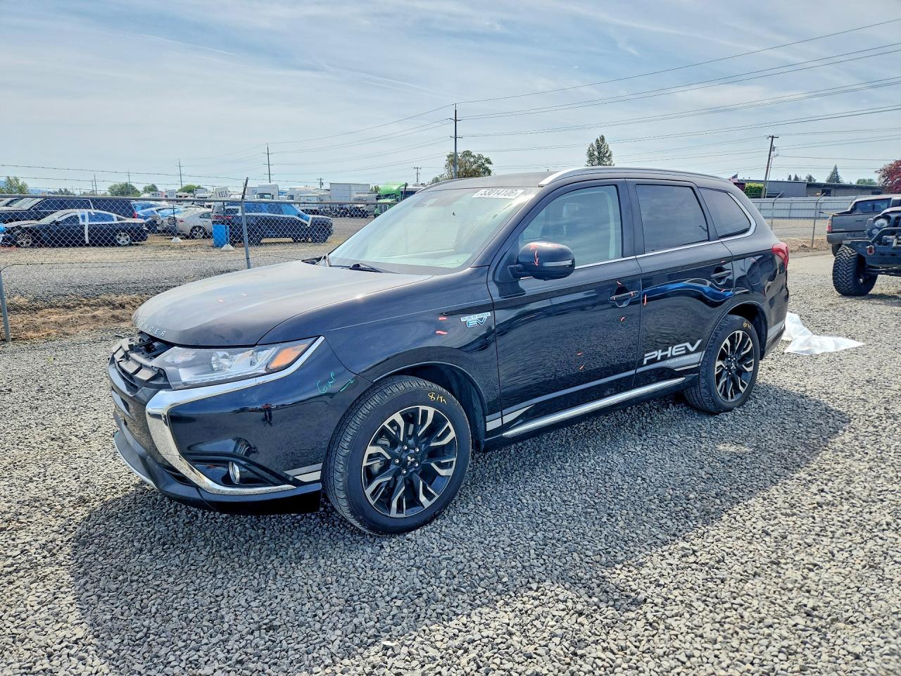 JA4J24A57JZ032046 · 2018 MITSUBISHI OUTLANDER