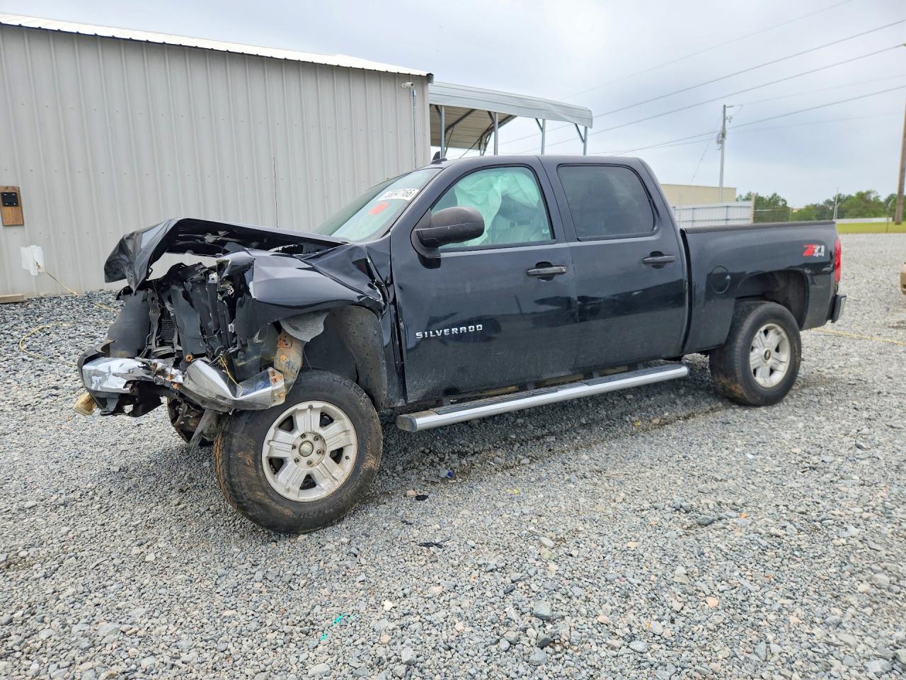 3GCPKSE36BG183796 · 2011 CHEVROLET SILVERADO