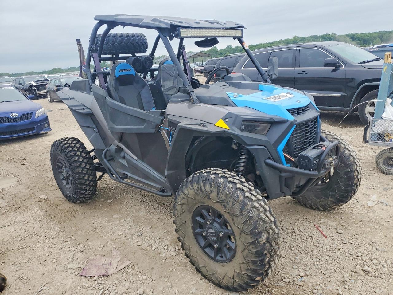 3NSVDE924KF787355 · 2019 POLARIS RZR