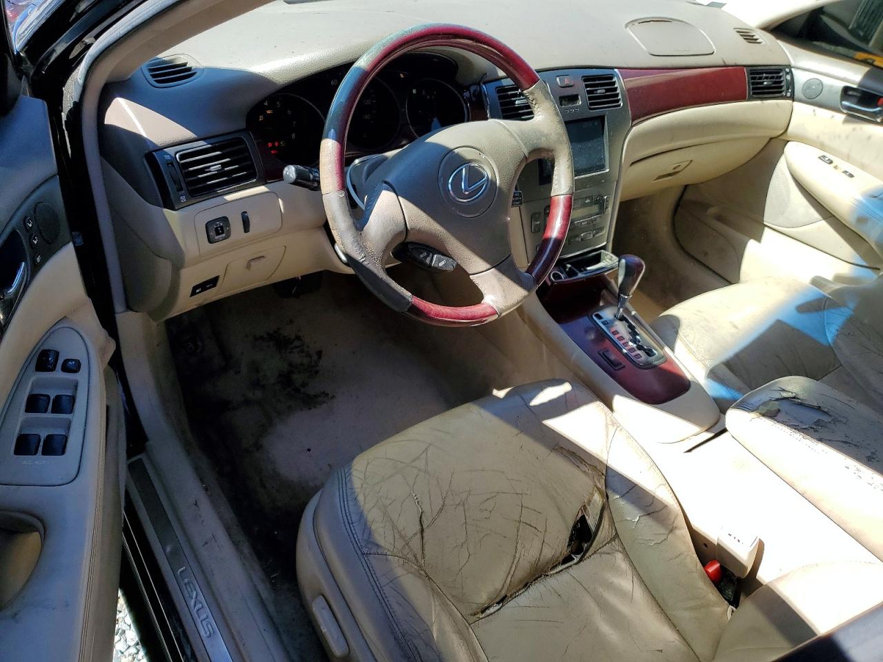 JTHBA30G045005565 · 2004 LEXUS ES · 8/12