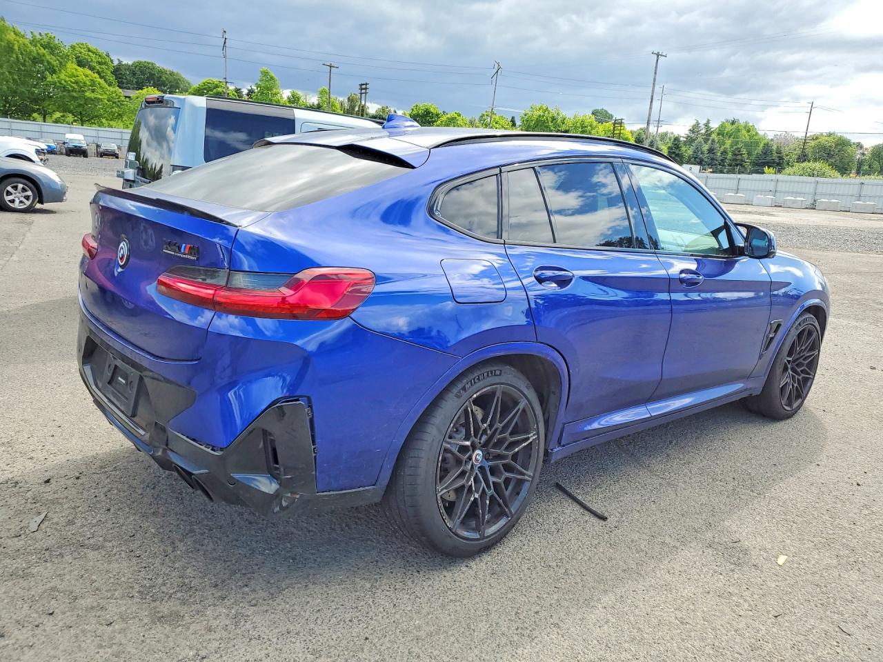 5YM23EC00N9N37115 · 2022 BMW X4 · 3/13