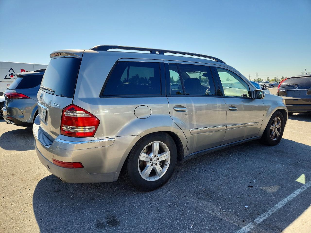 4JGBF71E17A162519 · 2007 MERCEDES-BENZ GL · 3/13