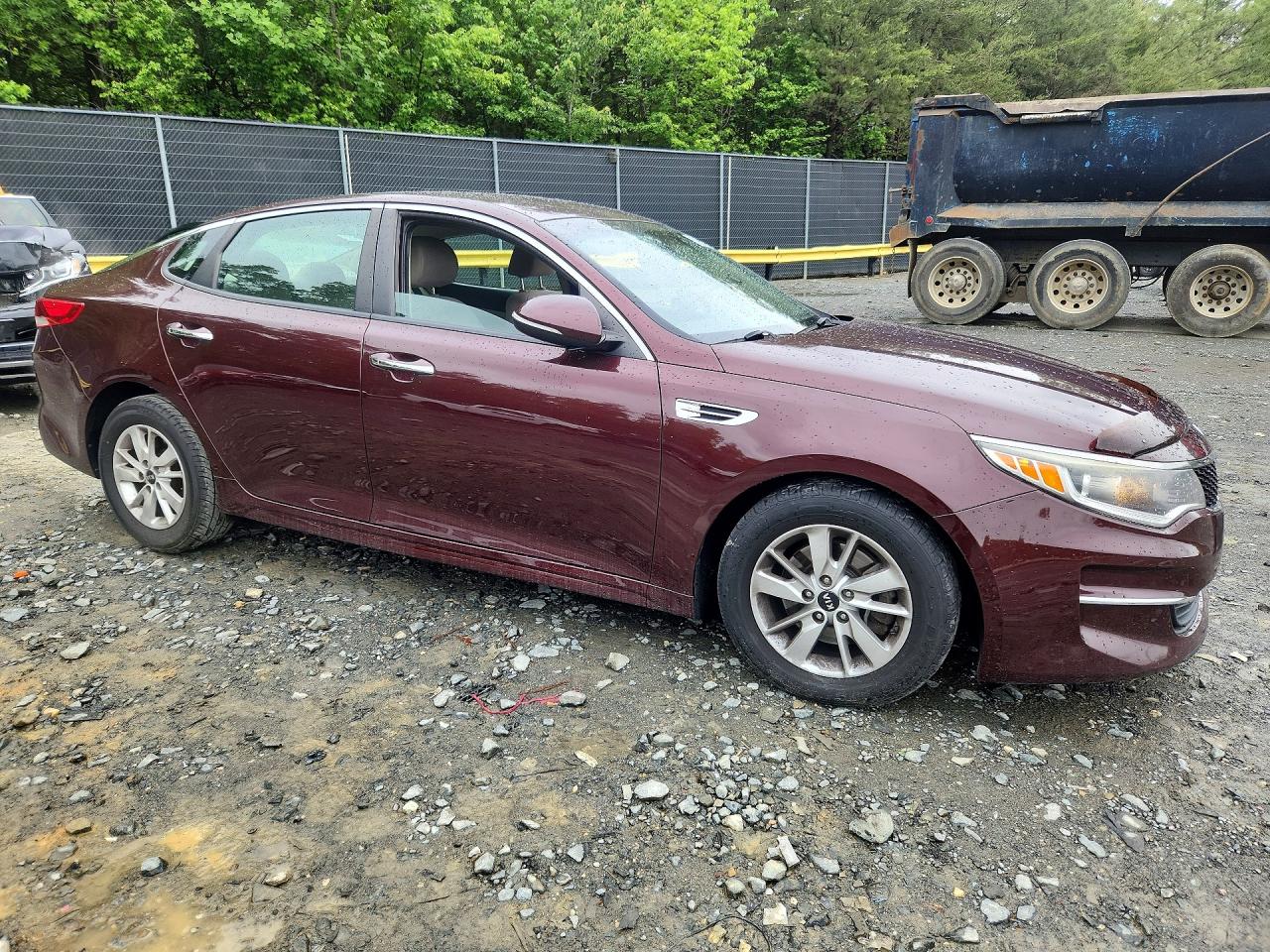 5XXGT4L35JG226652 · 2018 KIA OPTIMA · 4/12