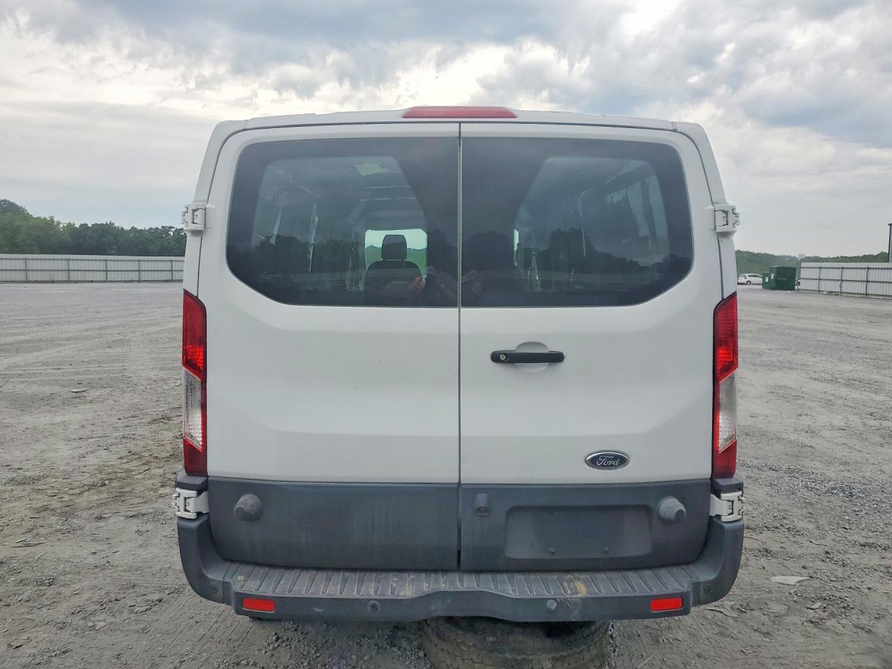 1FTYR2ZM7JKA08130 · 2018 FORD TRANSIT · 6/13