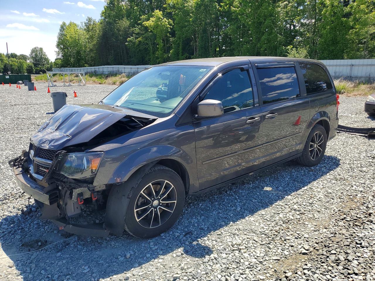 2C4RDGCG4FR663924 · 2015 DODGE GRAND CARAVAN