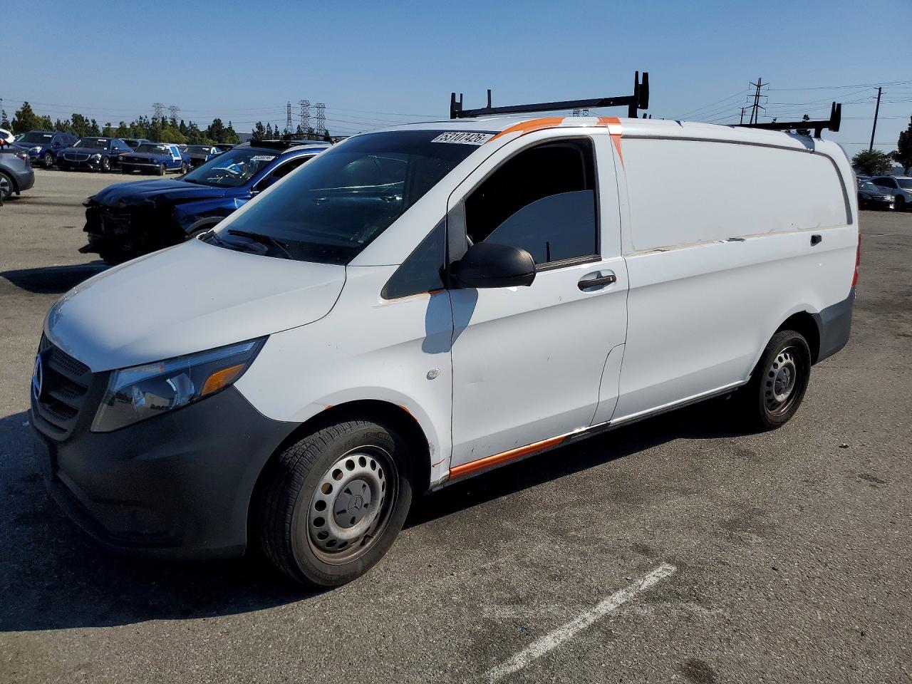 2020 MERCEDES-BENZ METRIS