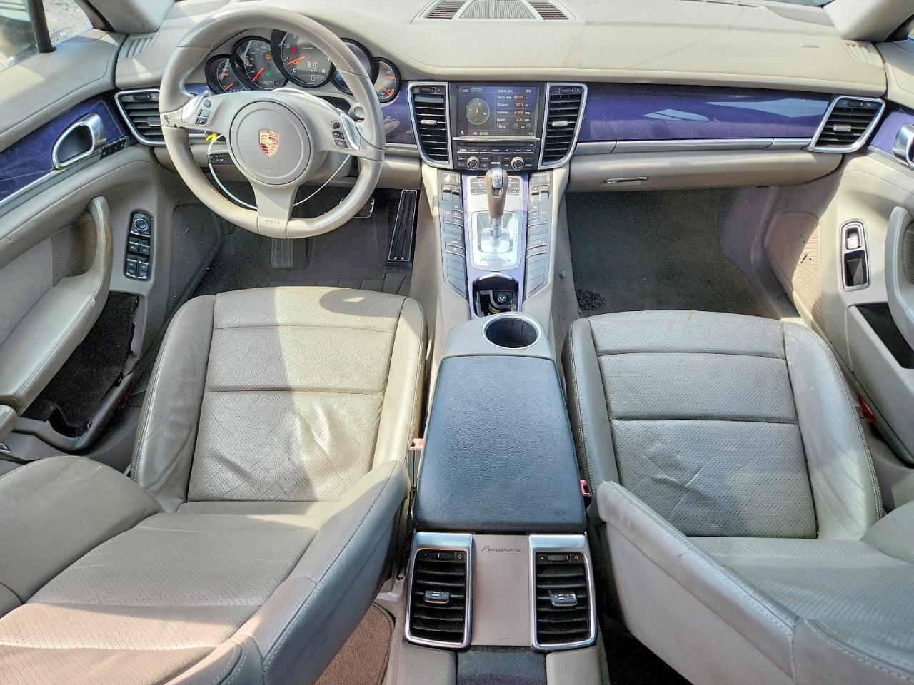 WP0AA2A78BL010785 · 2011 PORSCHE PANAMERA · 8/12