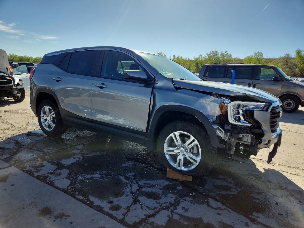 3GKALTEG7RL307933 · 2024 GMC TERRAIN · 4/14