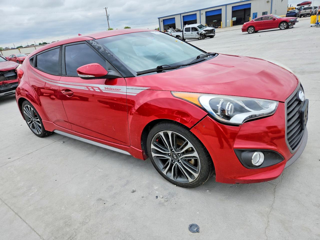 KMHTC6AE9GU273325 · 2016 HYUNDAI VELOSTER · 4/12