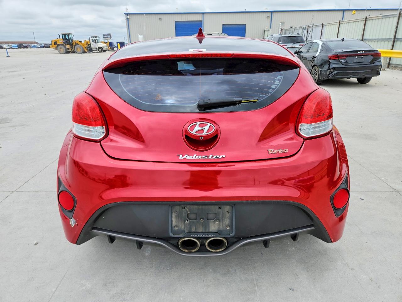 KMHTC6AE9GU273325 · 2016 HYUNDAI VELOSTER · 6/12