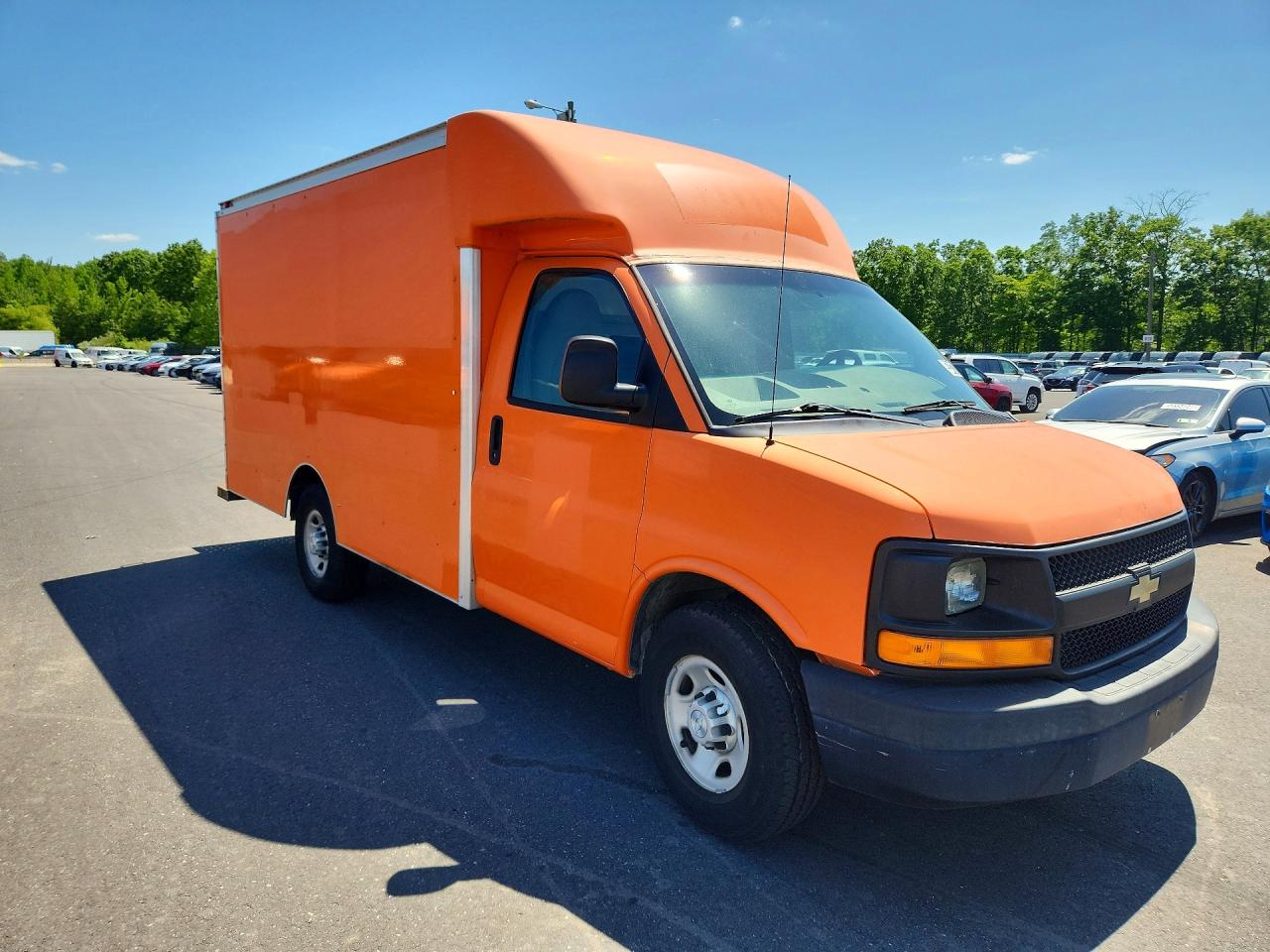 1GB0G2CF0F1256153 · 2015 CHEVROLET EXPRESS G3500 · 4/13