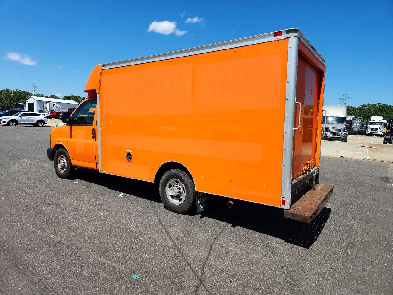 1GB0G2CF4F1254342 · 2015 CHEVROLET EXPRESS G3500 · 2/13