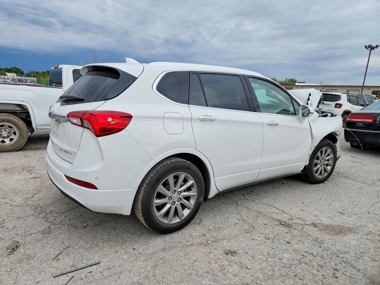 LRBFXCSA8KD004322 · 2019 BUICK ENVISION · 3/13