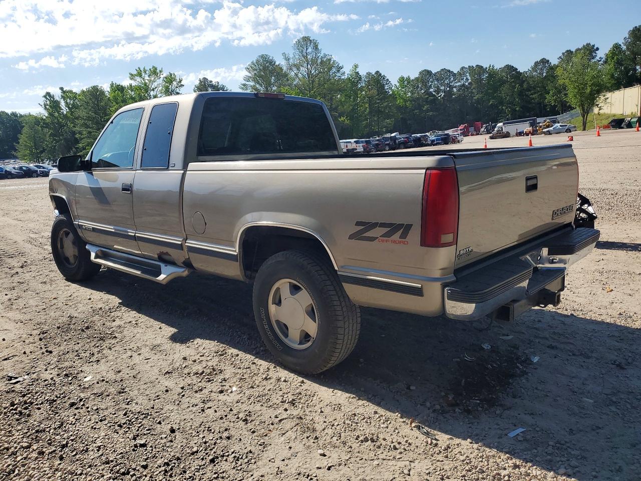 2GCEK19R1W1210224 · 1998 CHEVROLET GMT-400 · 2/12