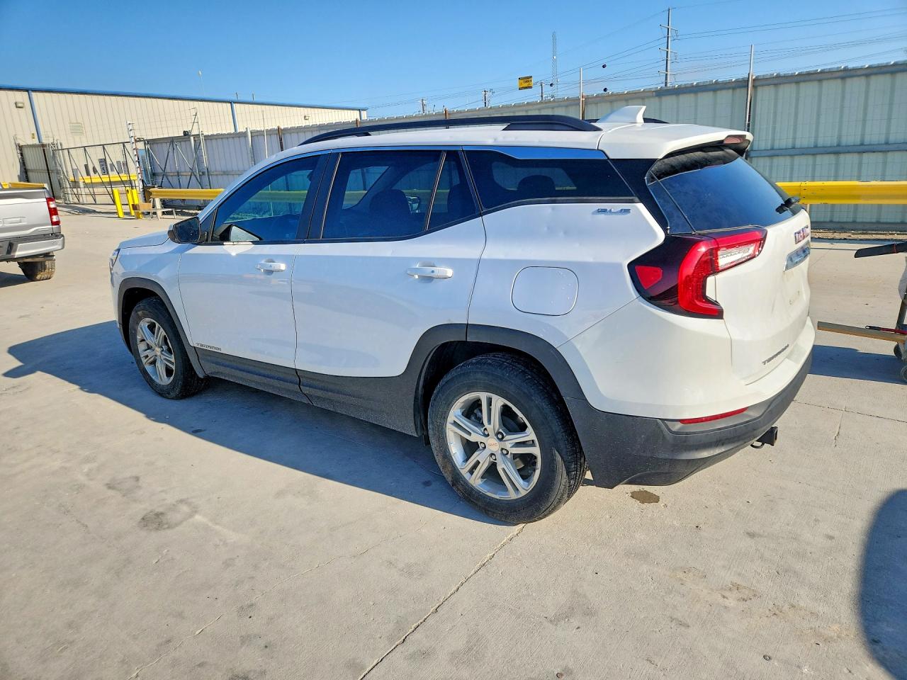 3GKALMEG3RL319812 · 2024 GMC TERRAIN · 2/13
