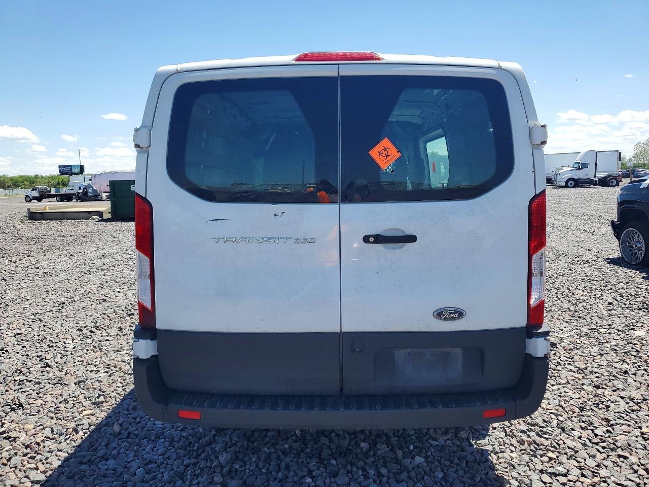 1FTYR1YM4KKA50963 · 2019 FORD TRANSIT · 6/13