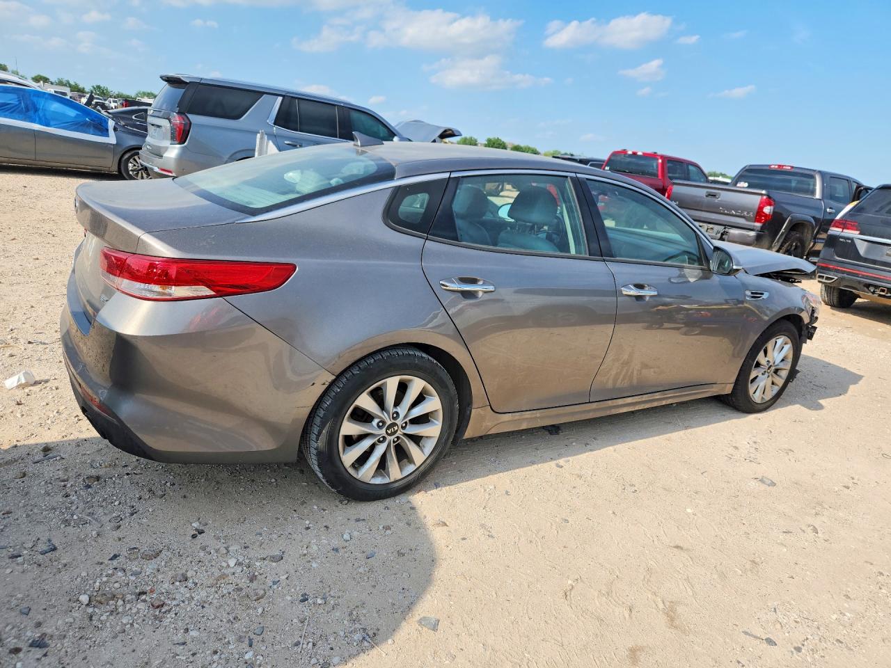 5XXGU4L37GG063301 · 2016 KIA OPTIMA · 3/12