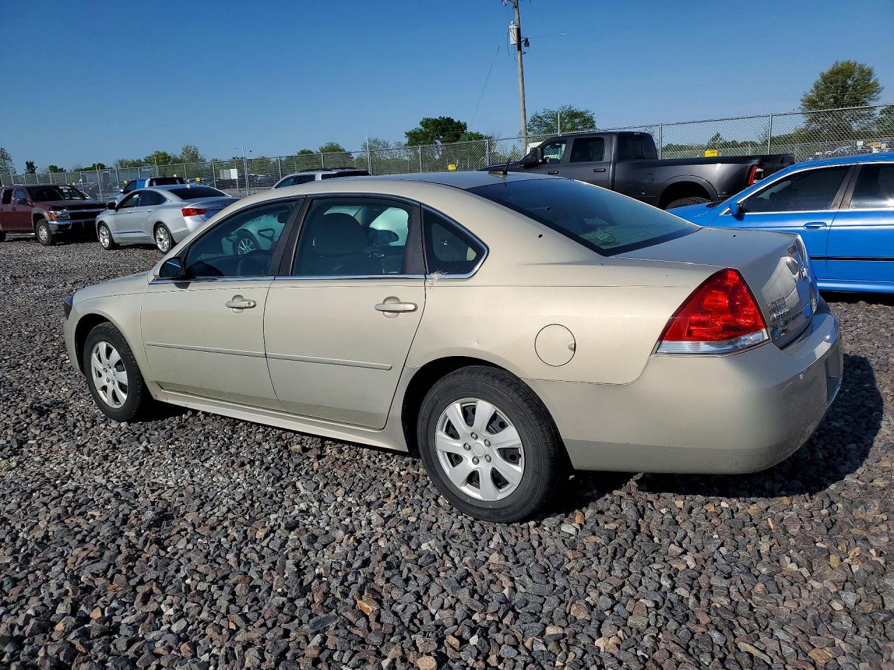 2G1WA5EK4A1151131 · 2010 CHEVROLET IMPALA · 2/12