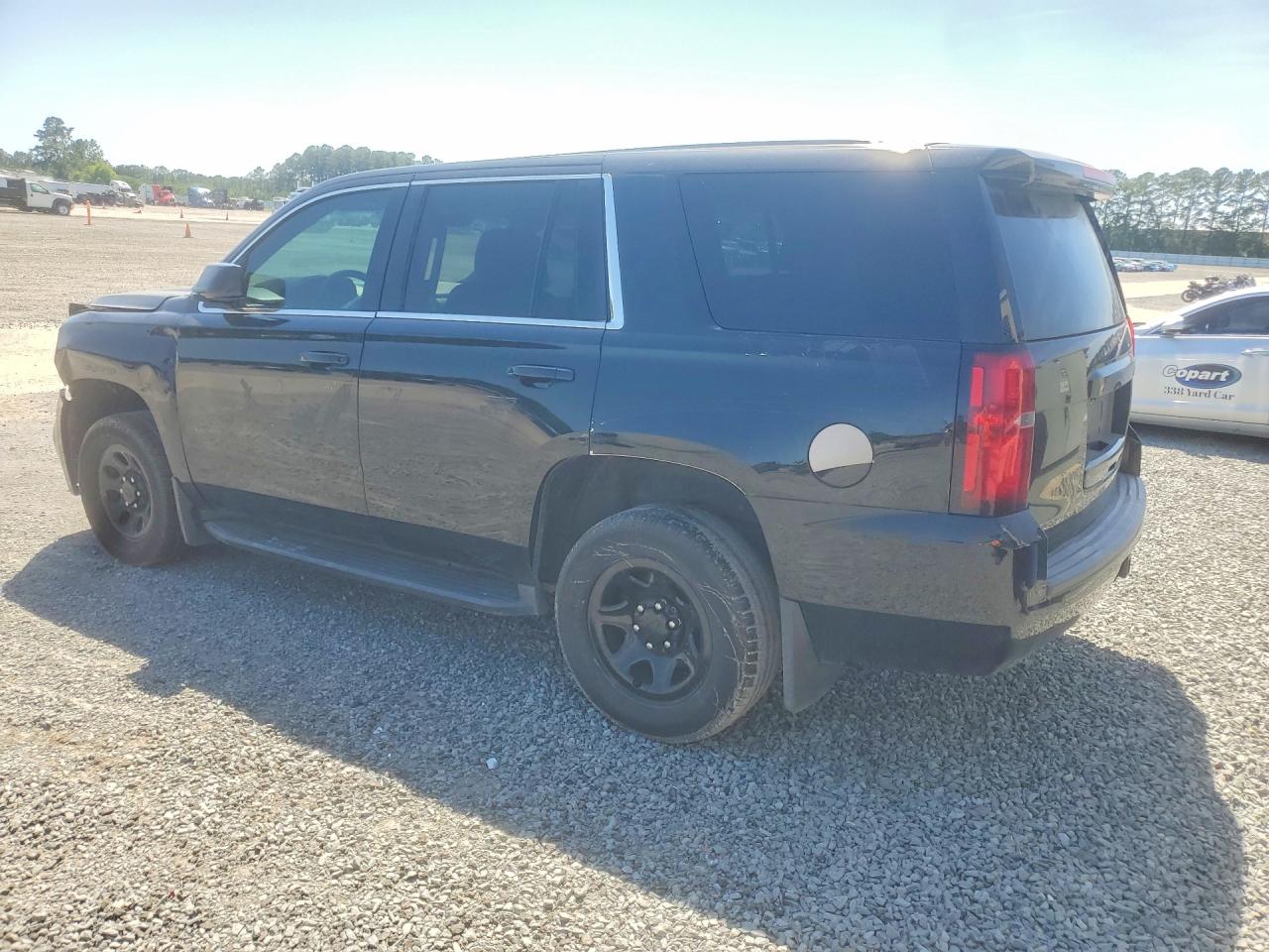 1GNLCDEC3KR143108 · 2019 CHEVROLET TAHOE · 2/13