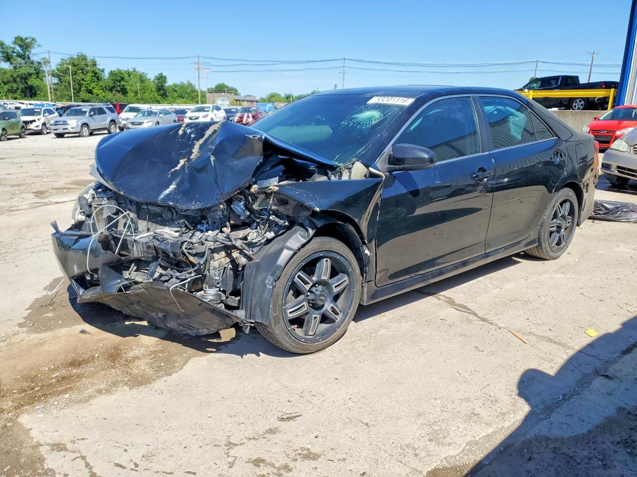 4T1BK1FK0DU529086 · 2013 TOYOTA CAMRY