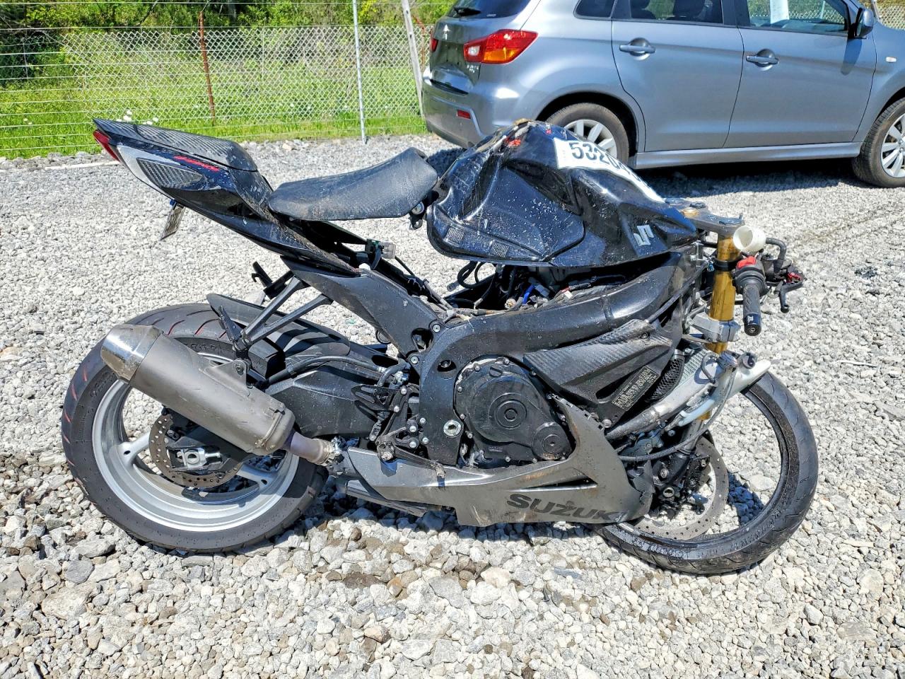 JS1GR7MA4J2101753 · 2018 SUZUKI GSX-R750