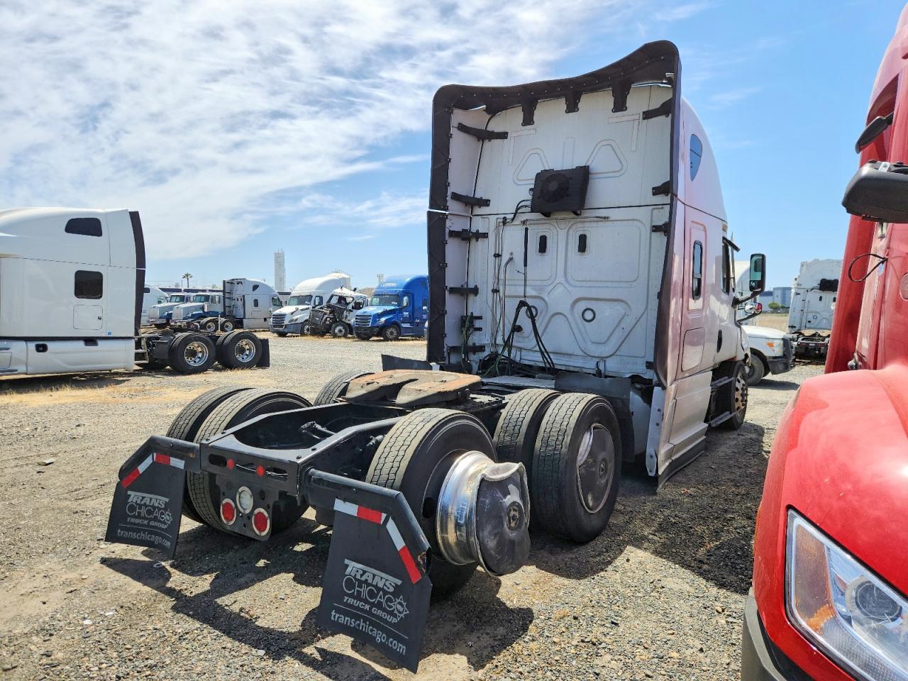 3AKJHHDR0SSVZ1109 · 2025 FREIGHTLINER CASCADIA · 4/10