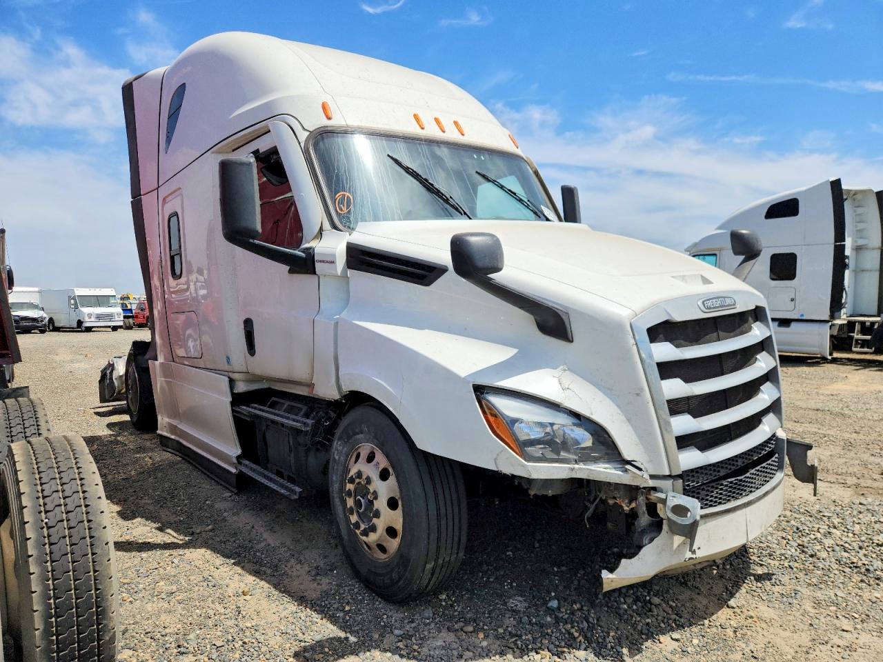 3AKJHHDR0SSVZ1109 · 2025 FREIGHTLINER CASCADIA