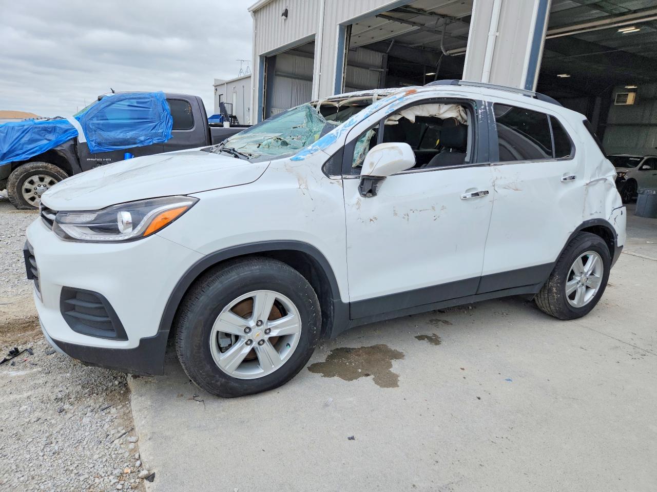 KL7CJLSB9HB189416 · 2017 CHEVROLET TRAX