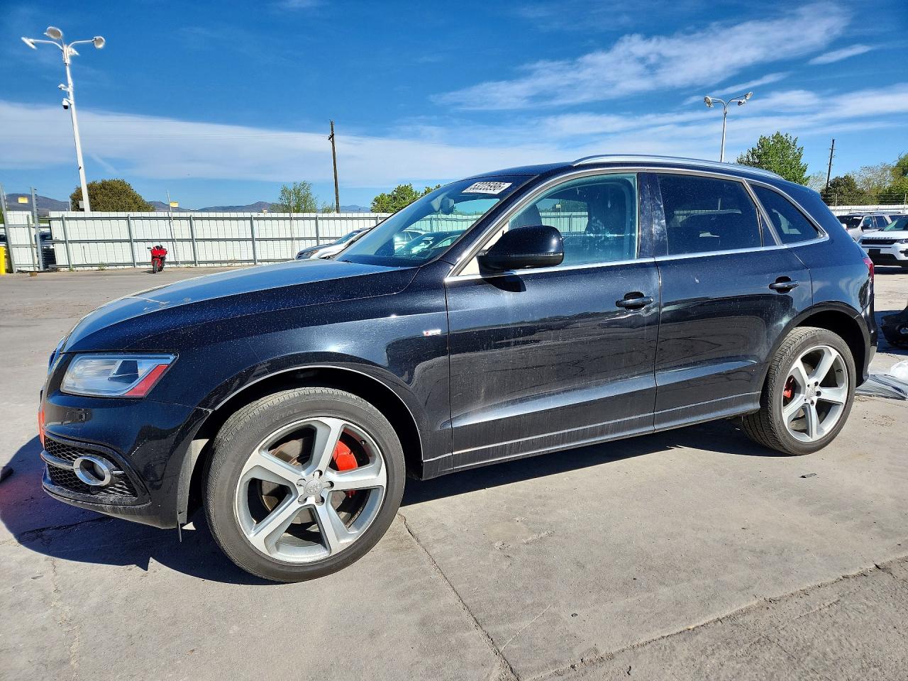 WA1DGAFP5EA029237 · 2014 AUDI Q5