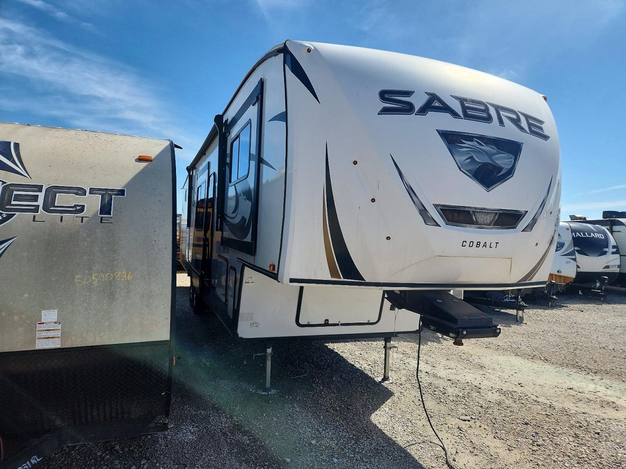 5ZT3SR2B2P6112380 · 2023 FOREST RIVER SABRE