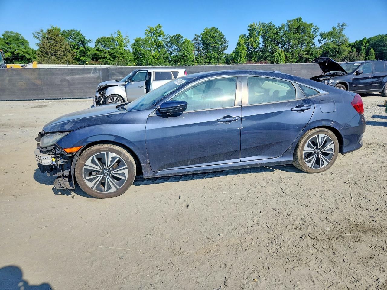 2HGFC1F33JH645202 · 2018 HONDA CIVIC