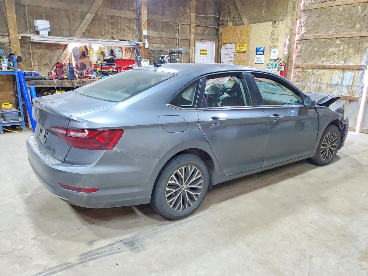 3VWC57BU9MM060205 · 2021 VOLKSWAGEN JETTA · 3/11