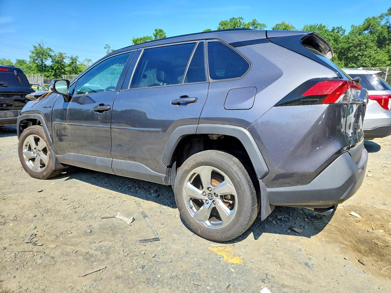 4T3B6RFV6MU051065 · 2021 TOYOTA RAV4 HYBRID · 2/13