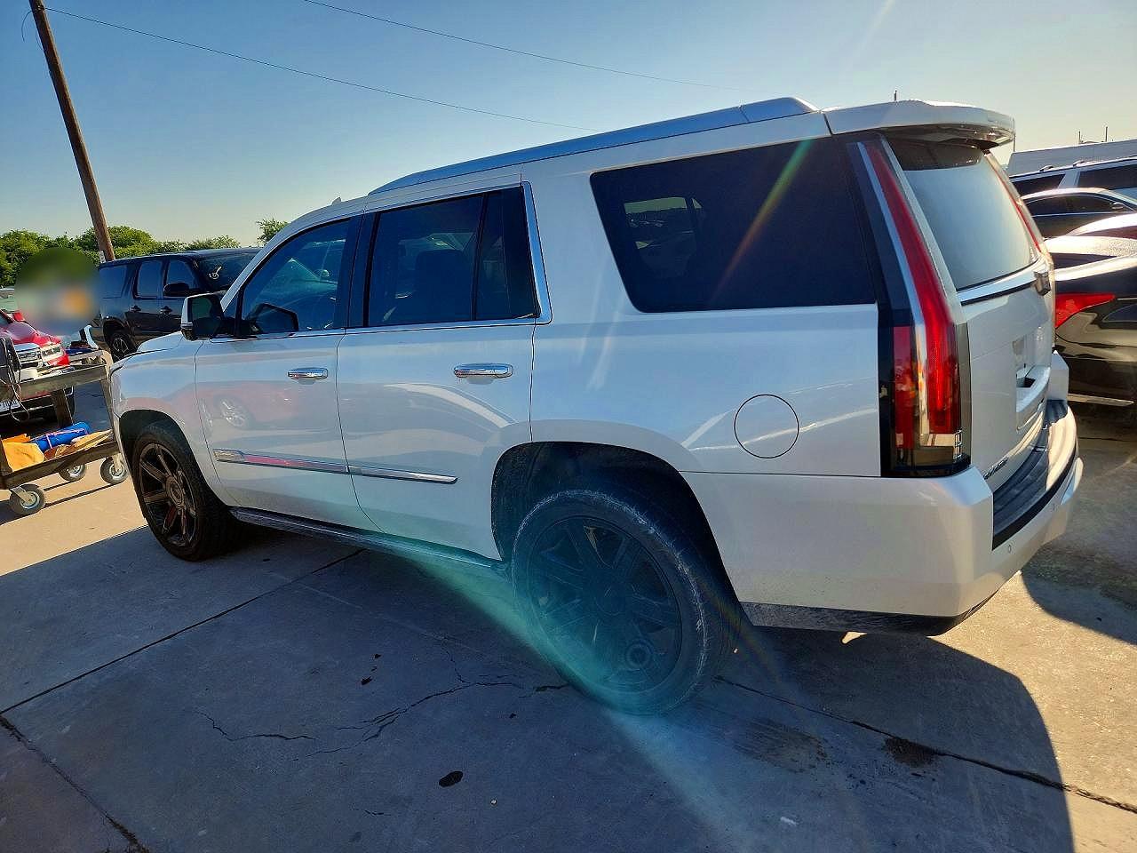 1GYS4NKJ5FR626903 · 2015 CADILLAC ESCALADE · 2/12