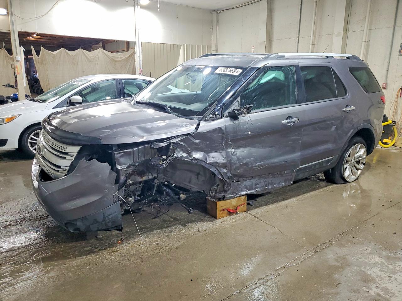 1FM5K7D8XEGA12563 · 2014 FORD EXPLORER